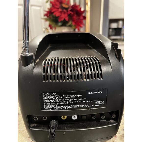 VTG JENSEN J53-BWR Portable Black & White TV CRT AM/FM 5” Tested - WORKS! READ - Picture 5 of 8